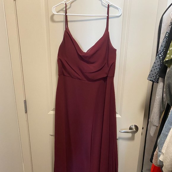 Azazie Dresses & Skirts - AZAZIE DAENERYS Color Cabernet Bridesmaid Dress Worn Once Size 14 Regular